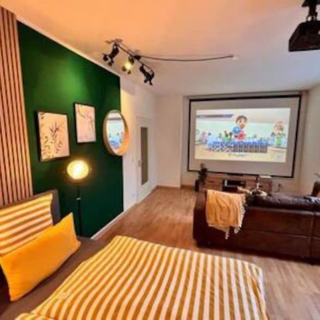 Modern & Stilvoll Mit Kino - Wii Daire Essen Dış mekan fotoğraf